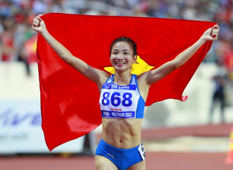 Nguyễn Thị Oanh Tranh Tài Tại Giải Bán Marathon Lớn Nhất Việt Nam